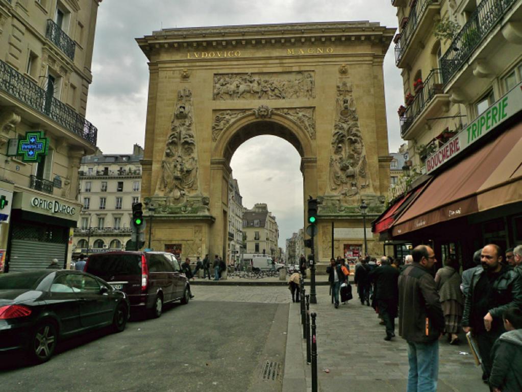 Private Room In A Parisian Homestay! - Close To It All! Ngoại thất bức ảnh